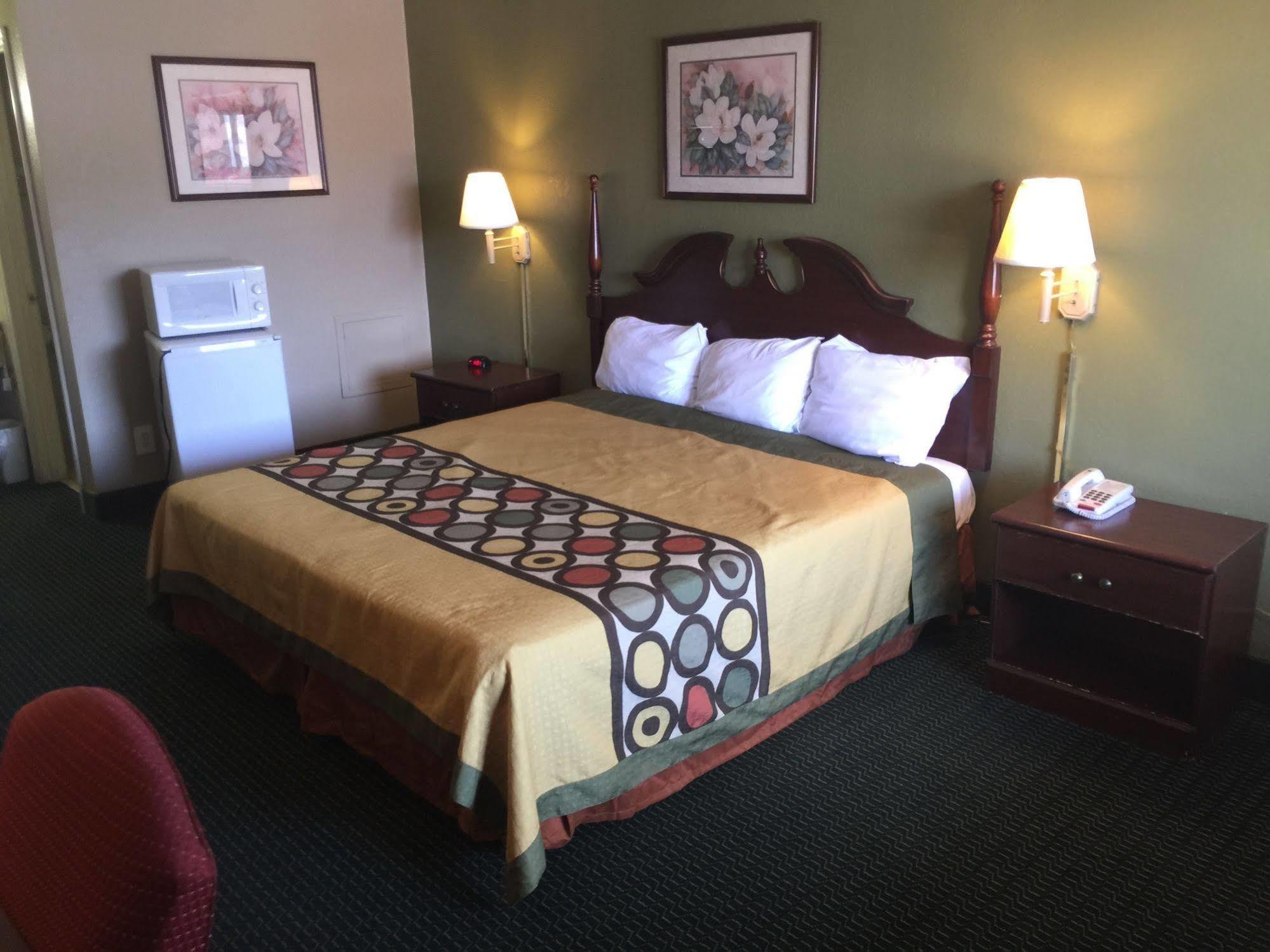 Super 8 By Wyndham Durham/University Area Nc Ngoại thất bức ảnh