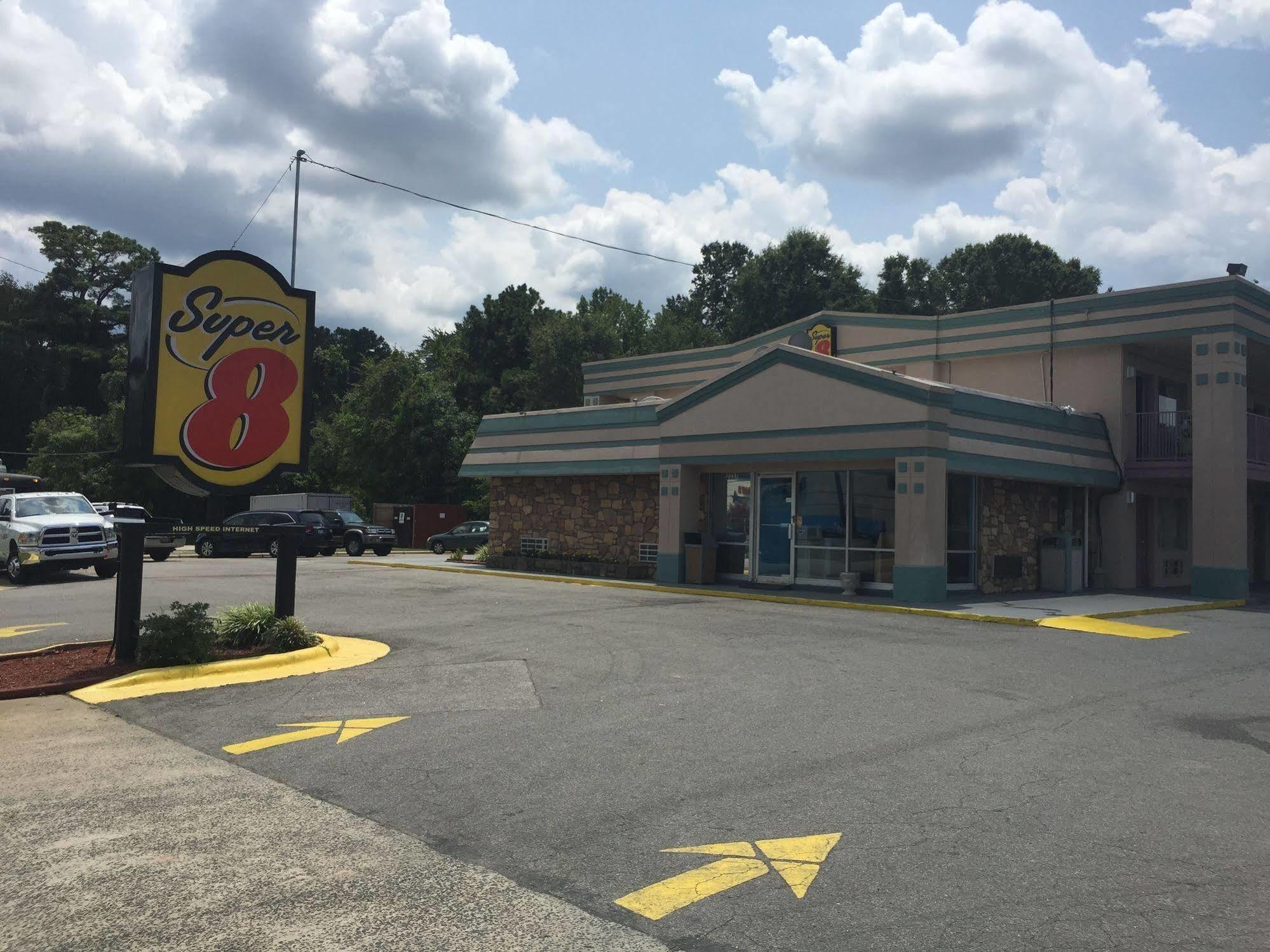 Super 8 By Wyndham Durham/University Area Nc Ngoại thất bức ảnh
