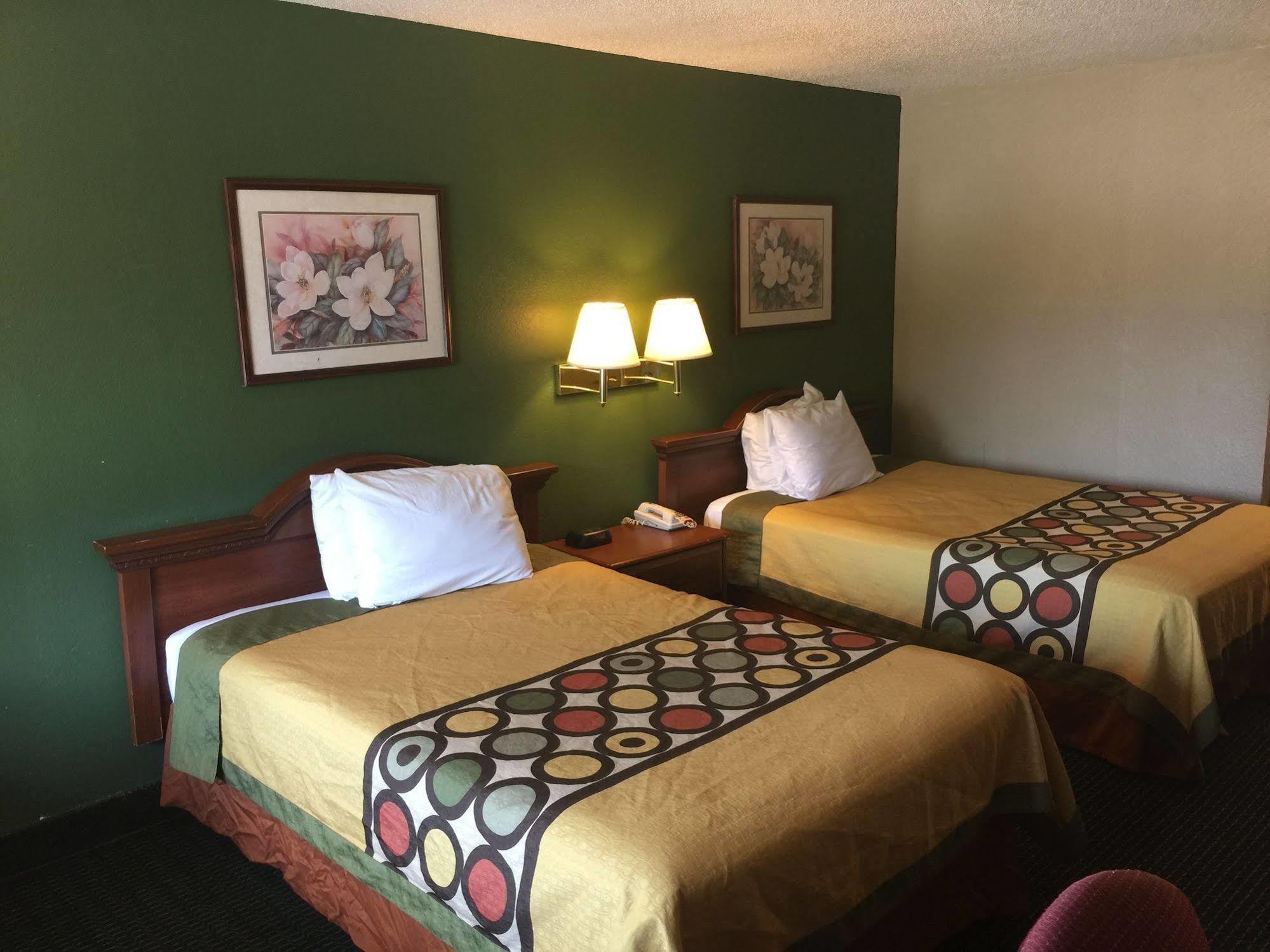 Super 8 By Wyndham Durham/University Area Nc Ngoại thất bức ảnh