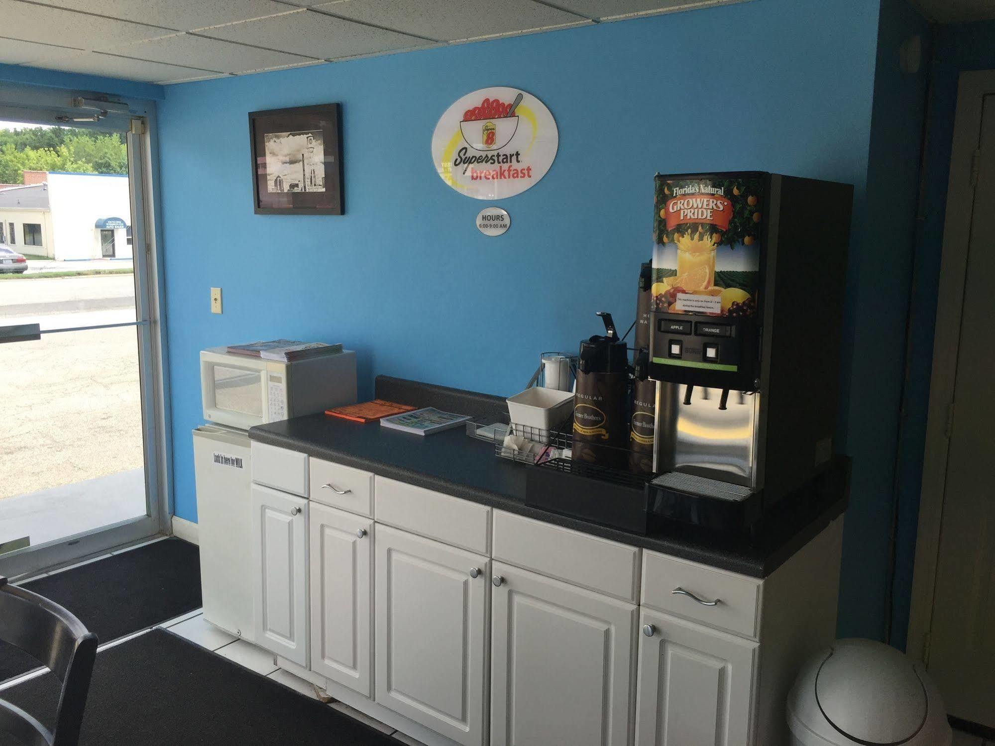 Super 8 By Wyndham Durham/University Area Nc Ngoại thất bức ảnh